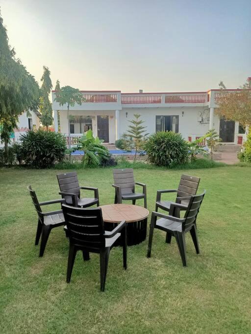 Achal Farm जंगल में मंगल Gurgaon Exterior foto
